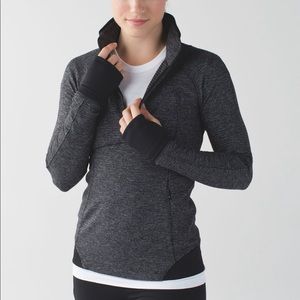 Lululemon runderful half zip pullover size 6
